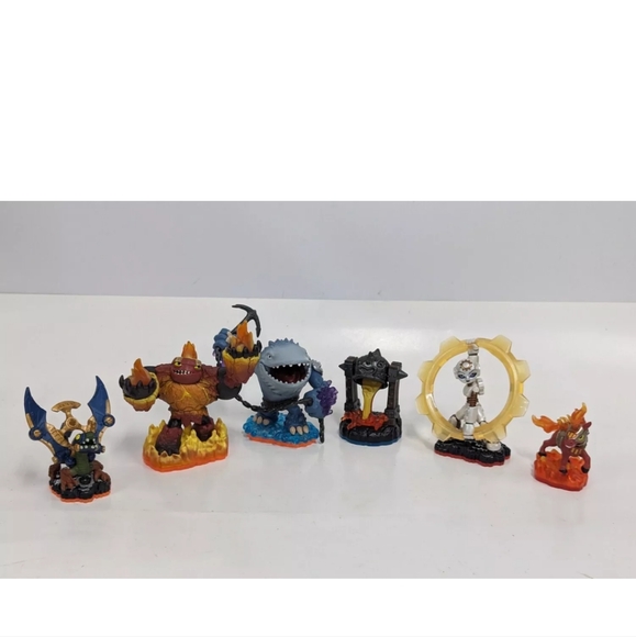 Skylanders Lot Of 35 W/Bag & Swap Force Game, Power Portal, Activision, Read - Picture 9 of 12